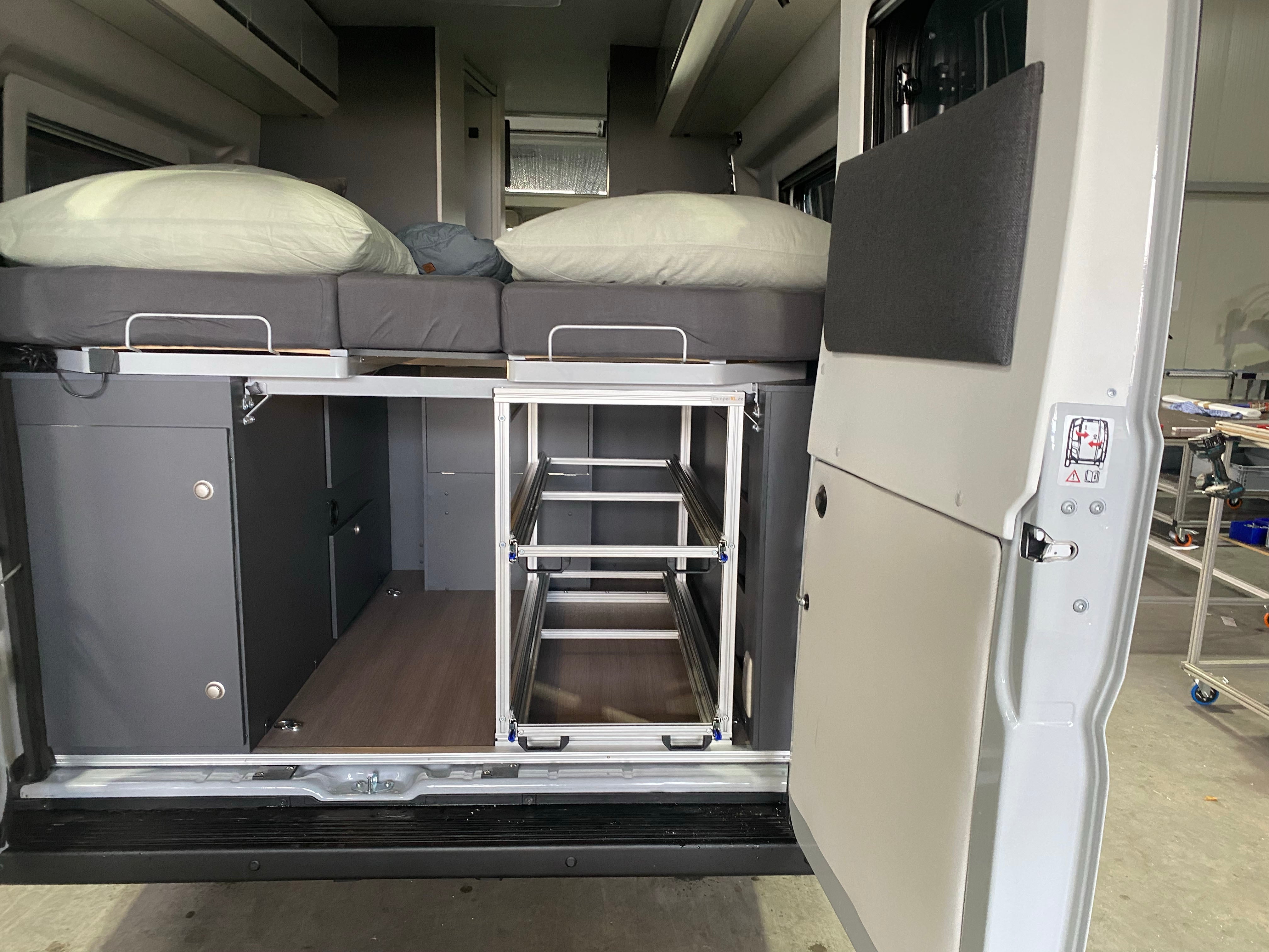 Heckauszug ADRIA TWIN 640 SLB - Ordnung und Sicherheit im Camper - Stabile Konstruktion Euroboxgenormt