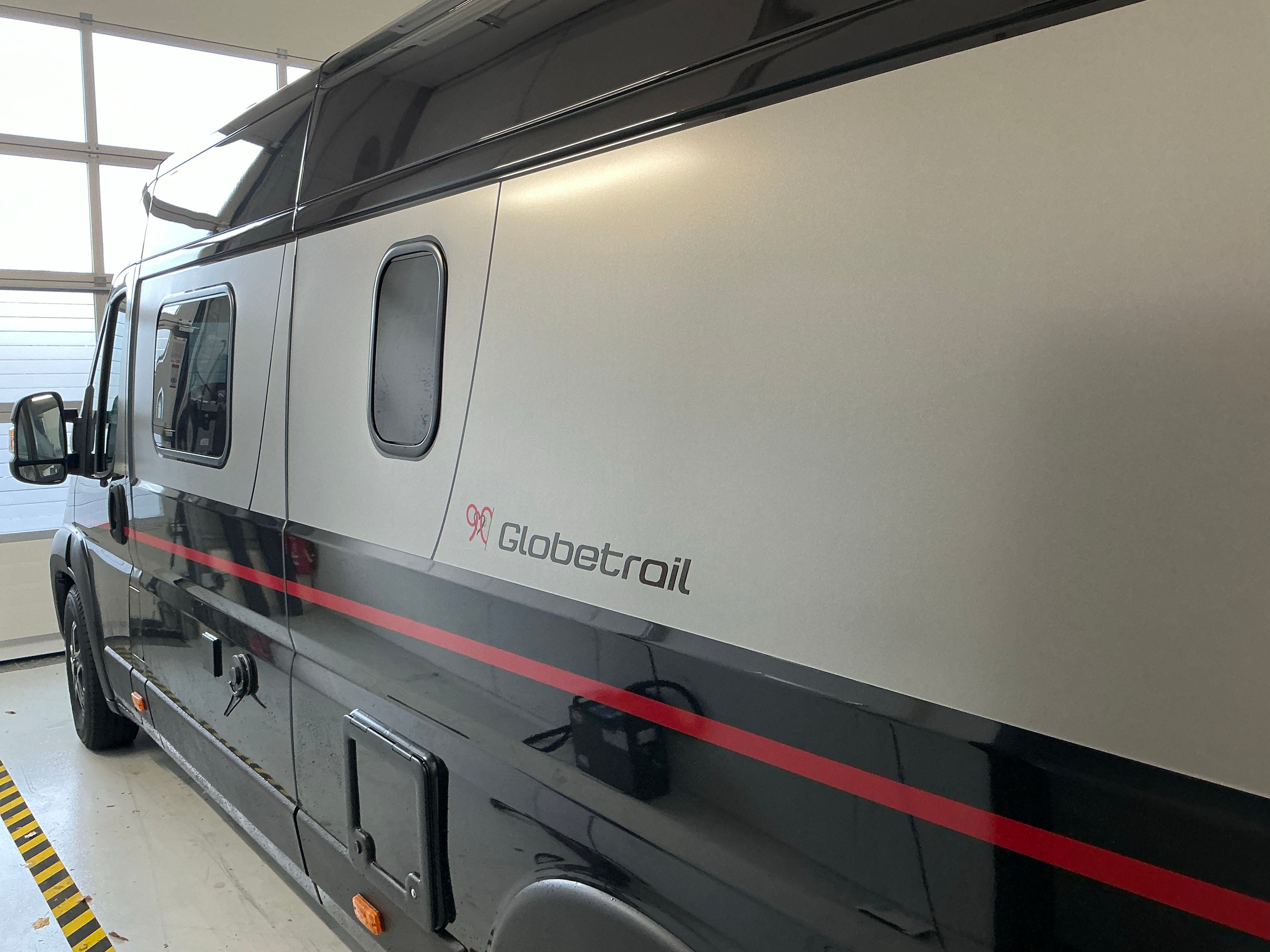 Bagudtræk 2 etager Dethleffs Globetrail 640S